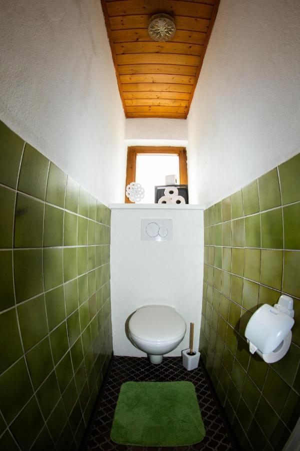 Apart Schoene Aussicht Sautens Exteriör bild